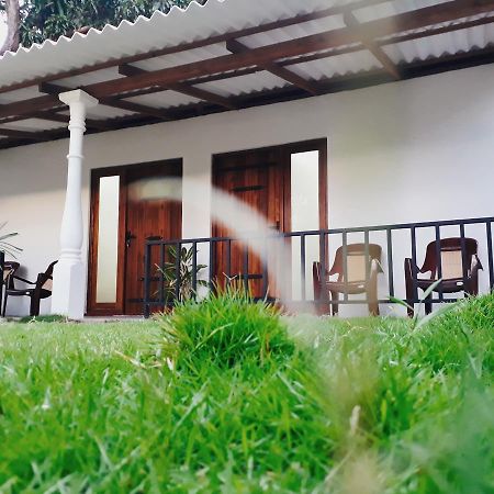 Akila Holiday Resort Habarana Kültér fotó